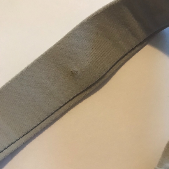 🌼🌸Lululemon wide strap tank with built in bra. 6 - Picture 4 of 6